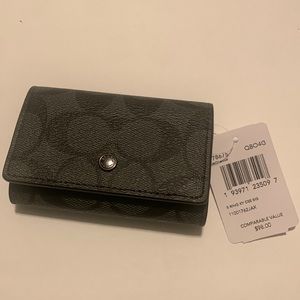 NWT Black COACH 5 Ring Key Case